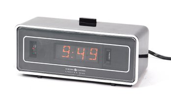 1970s General Electric Lighted Dial Flip Alarm Clock