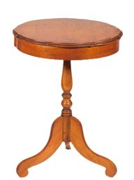 Mid-19th C. Country-made Tripod Stand