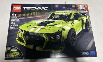 LEGO Technic Ford Mustang Shelby GT500 (42138)  New In Box