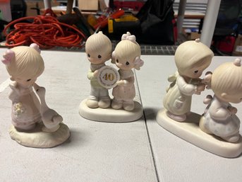 Jonathan And David Figurines