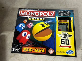 New Hasbro Monopoly Arcade Pac-Man Edition Board Gam