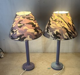 2 CAMO LAMPS TESTED AND WORK WELL