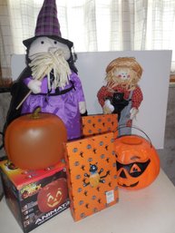 HALLOWEEN DECORATIONS