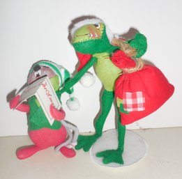 VINTAGE ANNALEE CHRISTMAS DOLLS