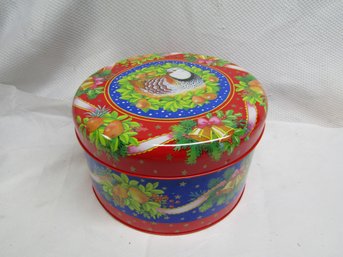 3 Lillian Vernon Round Tins