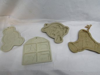 4 Stoneware Cookie Molds