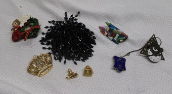 Collection Of Costume Brooches / Pins