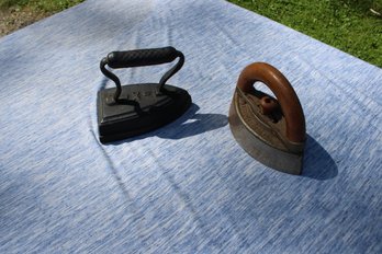 2 ANTIQUE VINTAGE IRONS