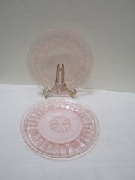 2 VINTAGE PINK DEPRESSION GLASS PLATES FLOWER PATTERN