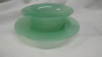 UNSIGNED STUBEN GLASS JADE FINGER BOWL & LINER