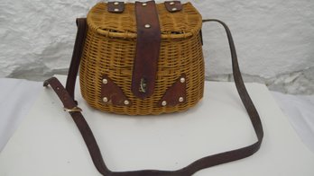 WICKER & LEATHER PURSE HANDBAG