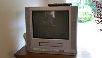 VINTAGE Toshiba TV VCR PLAYER COMBO