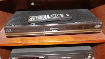 PANASONIC BLUE RAY PLAYER AND REMOTE