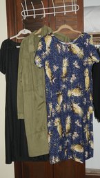 3 WOMENS DRESSES SIZE L & XL