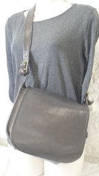 BLACK COACH CROSSBODY HANDBAG NO 017-6205
