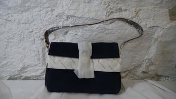 NWT DOONEY & BOURKE NAVY SUEDE LIBBY HOBO PURSE