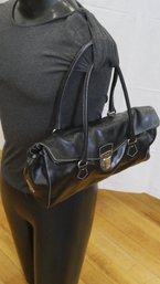 BLACK PRADA SHOULDER BAG