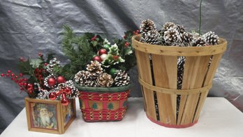 BASKETS OF PINECONES