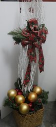 LARGE CHRISTMAS HOLIDAY FAUX FLORAL ARRANGEMENT