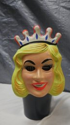 VINTAGE QUEEN HALLOWEEN MASK