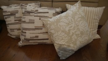 4 THROW PILLOWS