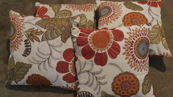 4 FLORAL THROW PILLOWS