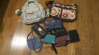 ASSORTMENT OF PURSES AND WALLETS