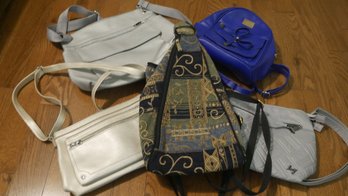 ASSORTMENT OF PURSES