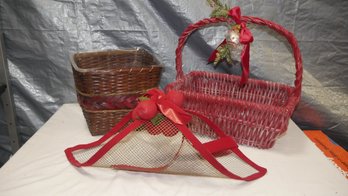 CHRISTMAS BASKET LOT