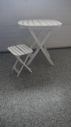 FOLDING RESIN OUTDOOR TABLES