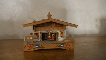 Vintage Lador Music Box