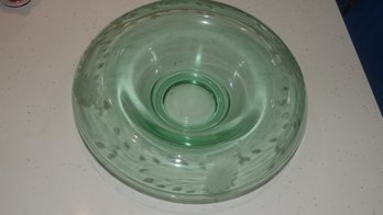 Vtg Uranium Green Glass Rolled Rim Footed Centerpiece Bowl