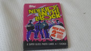 SEALED NEW KIDS ON THE BLOCK CARDS PACK