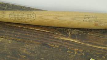 Vintage Nelson Fox Louisville Slugger HILLERICH & BRADSBY Wood Bat 33'