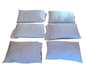 Assorited White Pillows 6pc (DR)