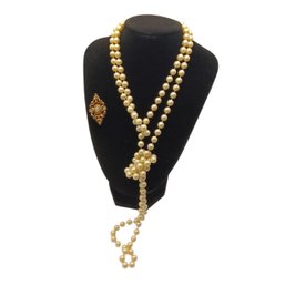 X-long Faux Pearl Necklace & Vintage Brooch