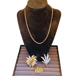 Vintage Designer Costume Brooches (3) Napier Trifari & Goldtone Necklace