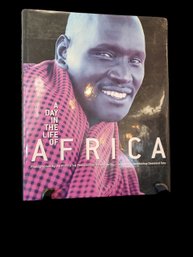 Hardcover: A Day In The Life Of Africa