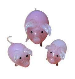 Small Art Glass Pig Family Figurines 3pc (B)