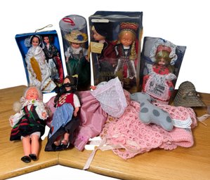 Foreign Folk Dolls 9pc Collection (B)