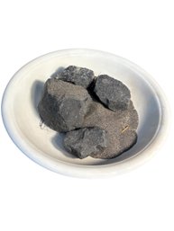 White Italian Ceramic Bowl With Volcanic Ash And Stones (Lr2)