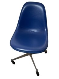 Herman Miller Blue Rolly Chair (br2)