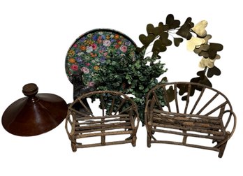 Wreaths, Wooden Benches & Metal Monkey (G)
