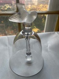 Lalique Bell With Frosted Bird (DR)