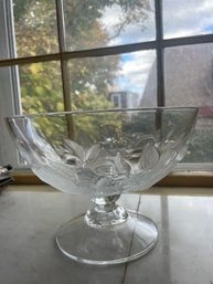 Glass Footed Bowl With Frosted Roaes