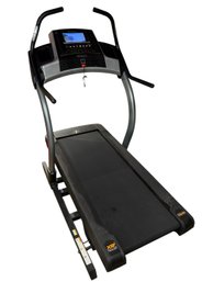 Nordic Track X9i Incline Treadmill Works! (B)