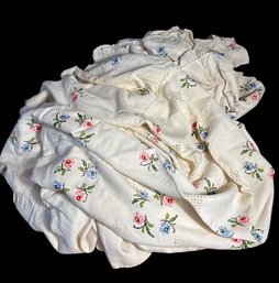 Embroidered Floral Tablecloth Pair (BLR)