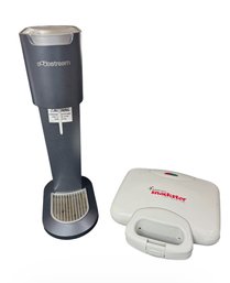 Soda Stream Machine & Toastmaster Snackster (K)