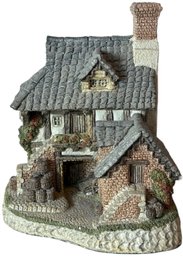 Coopers Cottage By David Winter Figurine (LR)
