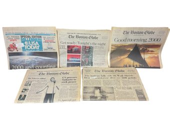 Historical Newspapers 5pc Y2K, Frank Sinatra, Wall Street (LR)